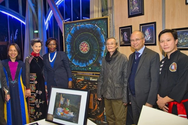 Vietnamese artists win Francophone Economic Forum awards hinh anh 1