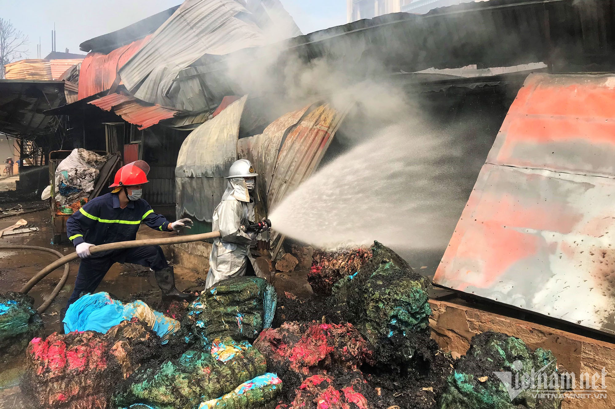 chay thuong tin 2.jpg