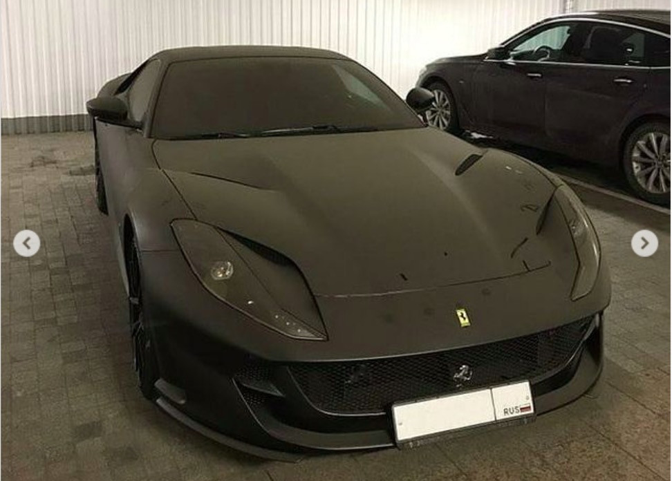 Ferrari Superfast.jpg