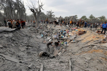 Israel, Hamas bàn khả năng kéo dài ngừng bắn, LHQ nói về thảm cảnh nhân đạo Gaza