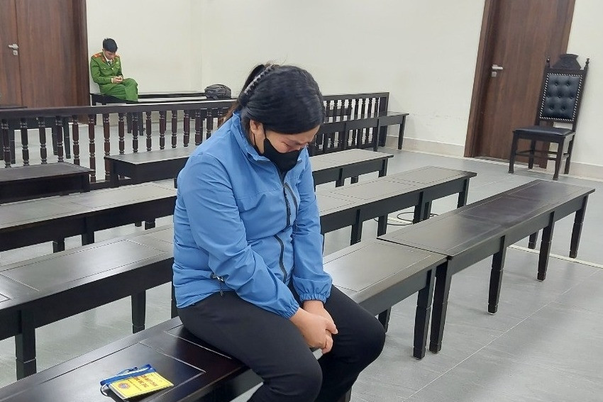 Mong cưới cô gái xinh trên Facebook, nam trung niên bị mẹ 3 con lừa gần 1 tỷ