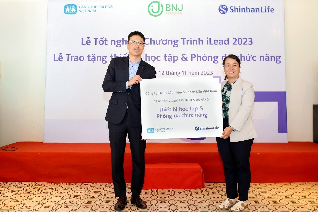 Shinhan Life hỗ trợ trang bị kỹ năng mềm cho thanh thiếu niên Làng Trẻ em SOS