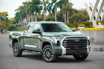 Siêu bán tải Toyota Tundra về Việt Nam giá hơn 5 tỷ: Đẹp, độc nhưng tốn xăng