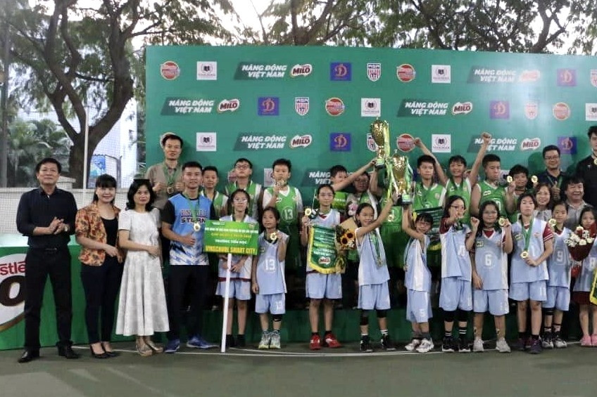 Tìm ra đội vô địch giải bóng rổ học sinh tiểu học Hà Nội 2023