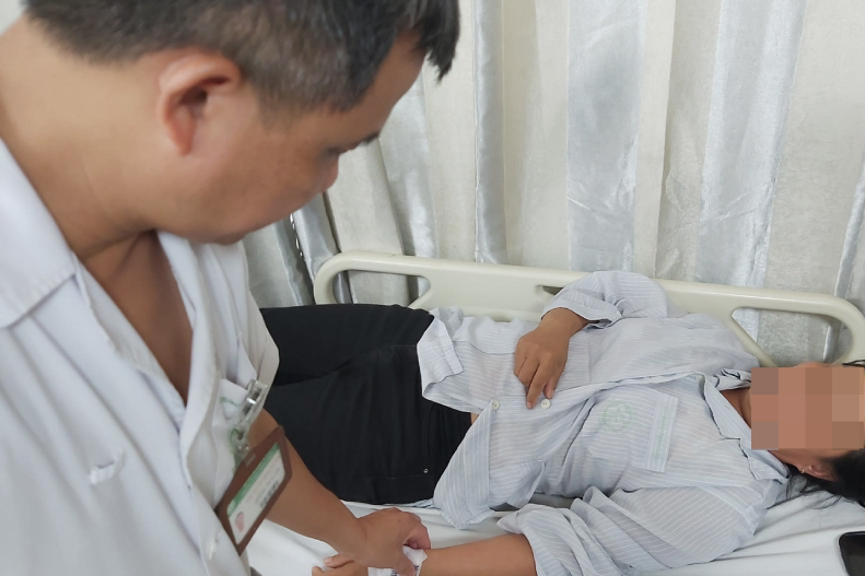 Hai người ngộ độc nặng sau khi ăn mật cá