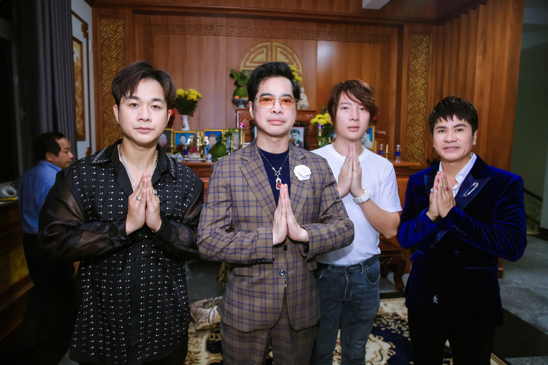 quach tuan du luong gia huy s quang ngoc.jpg