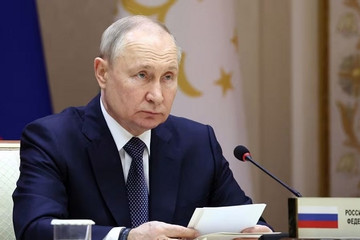 Tổng thống Putin phê duyệt tăng mạnh chi tiêu quân sự