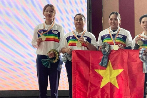 Vietnamese pentaque team enjoy first world championship title win
