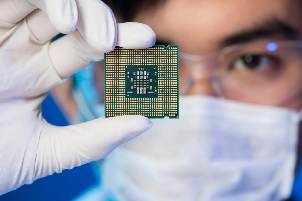 VN plans intensive training to address labor shortage in semiconductor industry