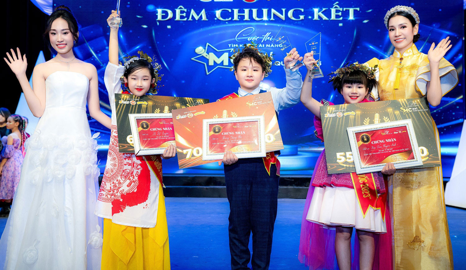 z4922327219654 b828a025802a28c0539eed5bbd7fe94e.jpg