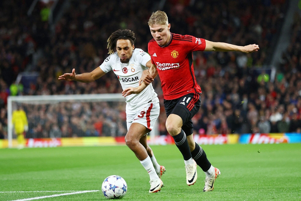 Galatasaray vs MU: Quỷ đỏ không còn đường lùi