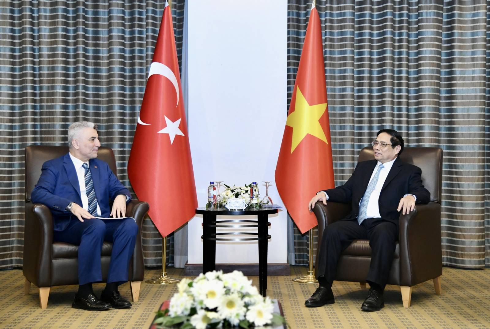 thutuongtiepbotruong.jpg