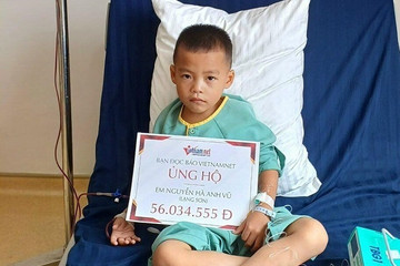 Bé Nguyễn Hà Anh Vũ bị tan máu bẩm sinh sắp được ghép tủy