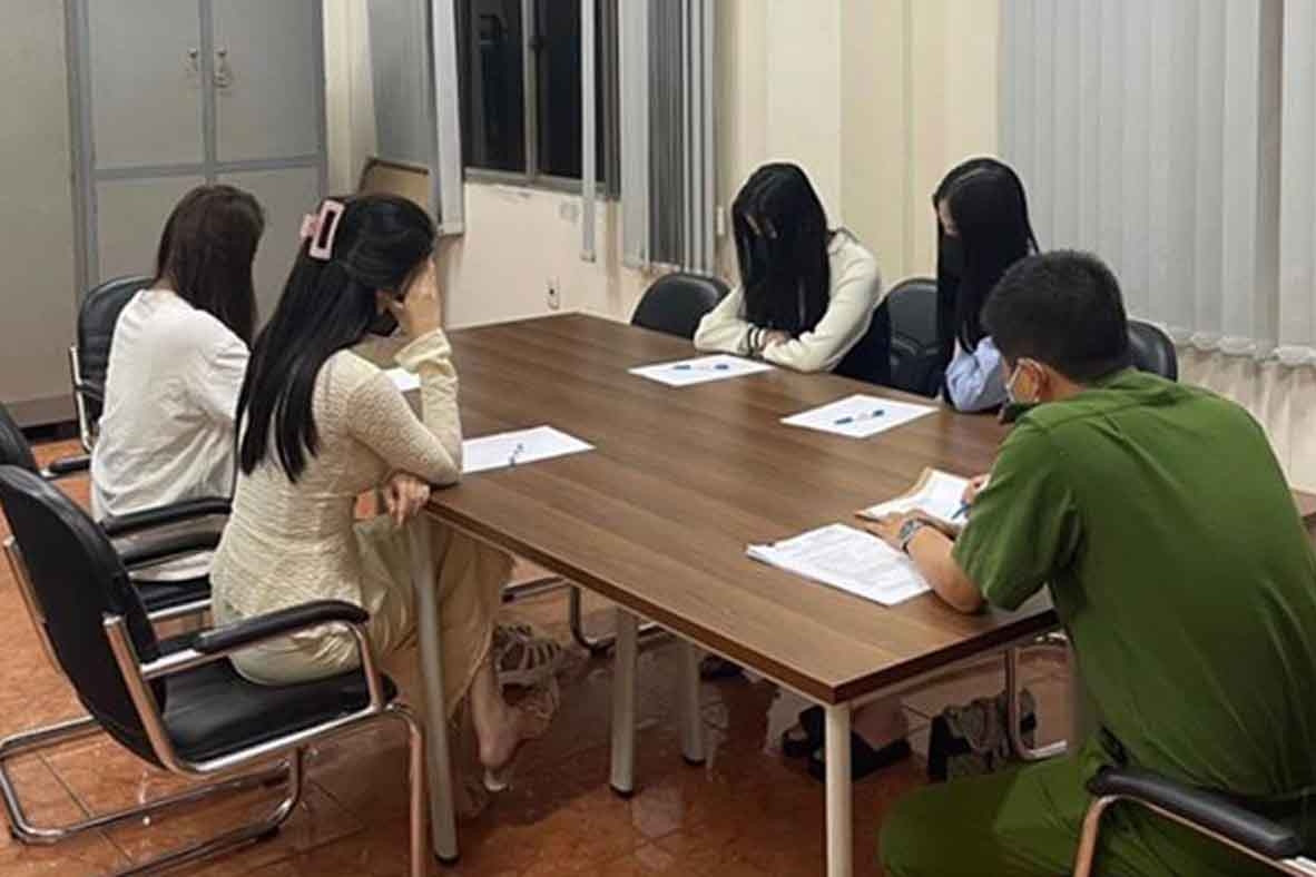 Lời khai của các đối tượng môi giới mại dâm trong showbiz Việt Nam