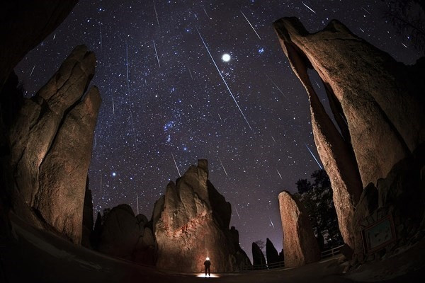 vietnam to welcome two meteor showers this november picture 1
