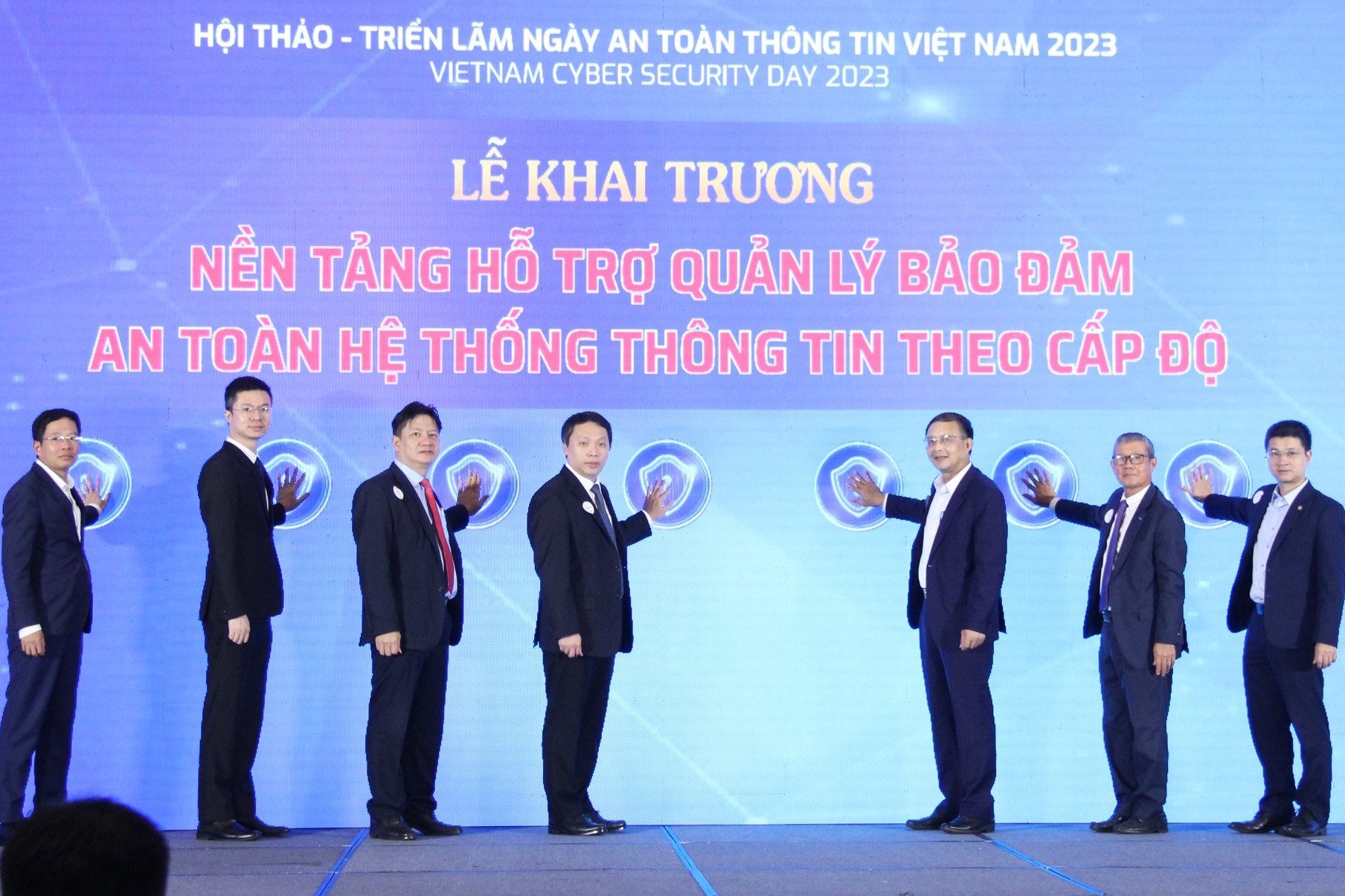 Bộ TT&TT ra mắt nền tảng quản lý đảm bảo an toàn thông tin theo cấp độ