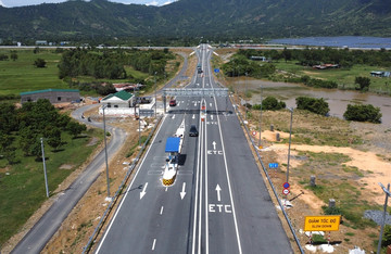 Cao tốc Nha Trang - Cam Lâm triển khai thu phí ETC không dừng của Elcom