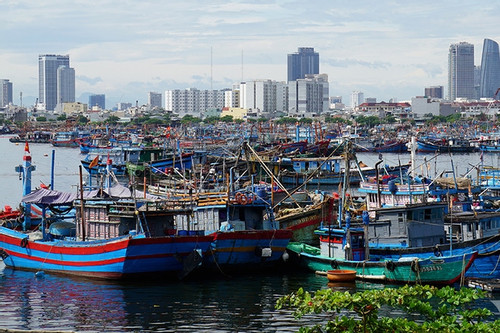 Fishing vessels not allowed to depart ports without surveillance device