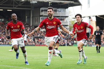 Bruno Fernandes bùng nổ, MU thắng nghẹt thở Fulham