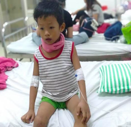 bé Hiếu xơ gan 1.png