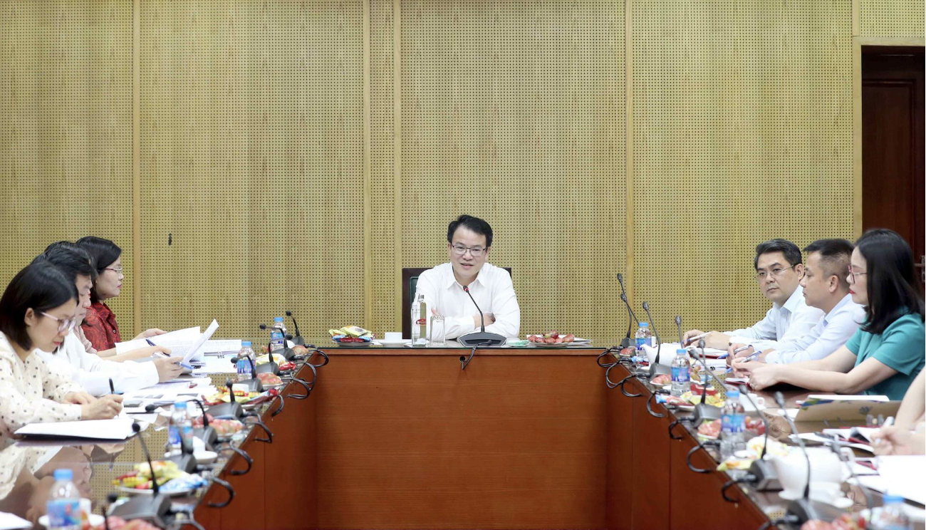 Xây dựng kế hoạch hành động, khẩn trương đưa Việt Nam ra khỏi danh sách xám