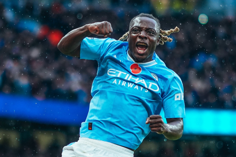 Doku rực sáng, Man City đè bẹp Bournemouth 6-1