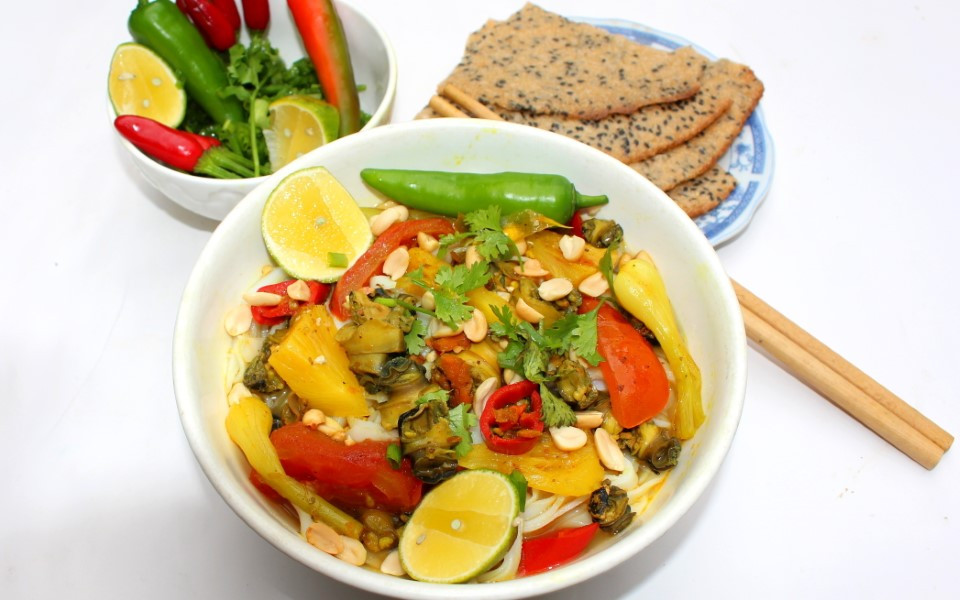 mi quang oc buou.jpg