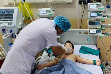 Bé trai 4 tuổi ở Hà Nội bất ngờ phát hiện bị đái tháo đường