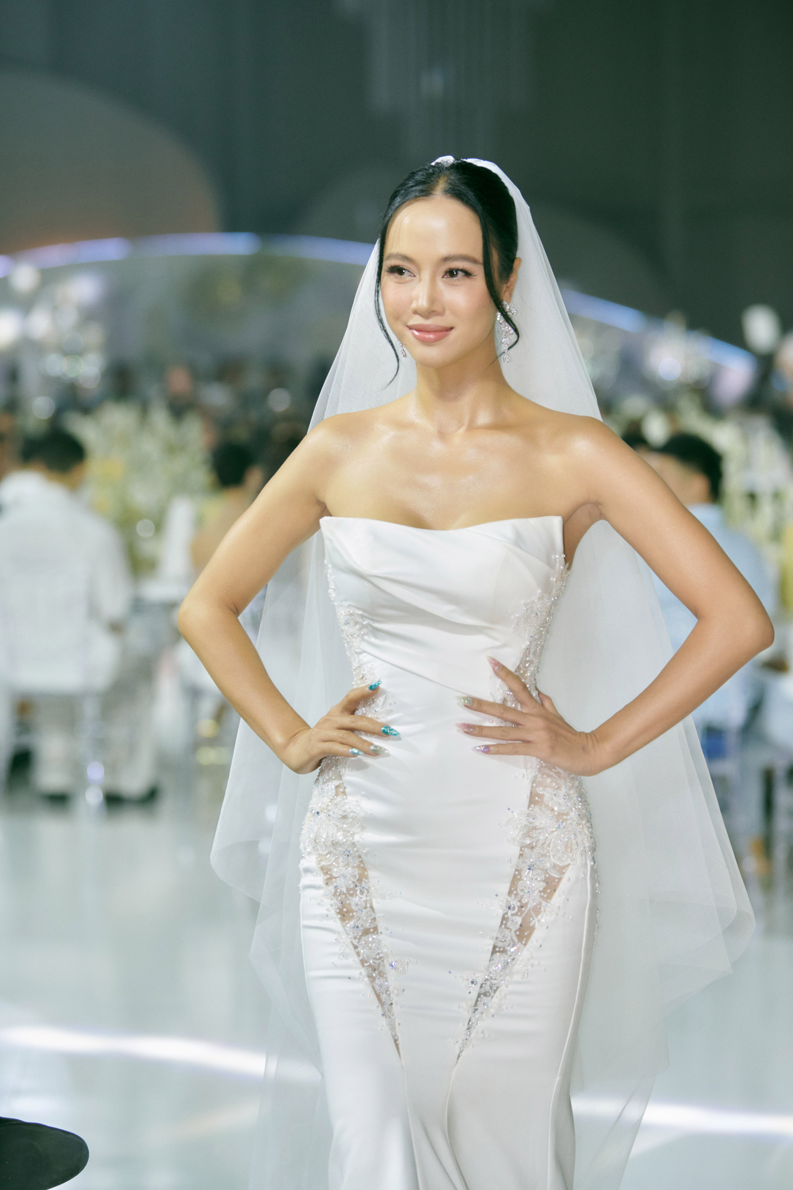 váy cưới giấy phiên bản điện thoại Android iOS apk tải về miễn phí-TapTap