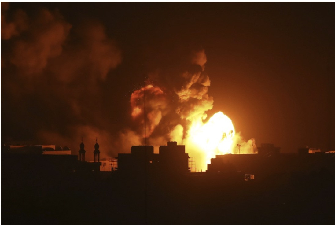 Gaza khói lửa.jpg