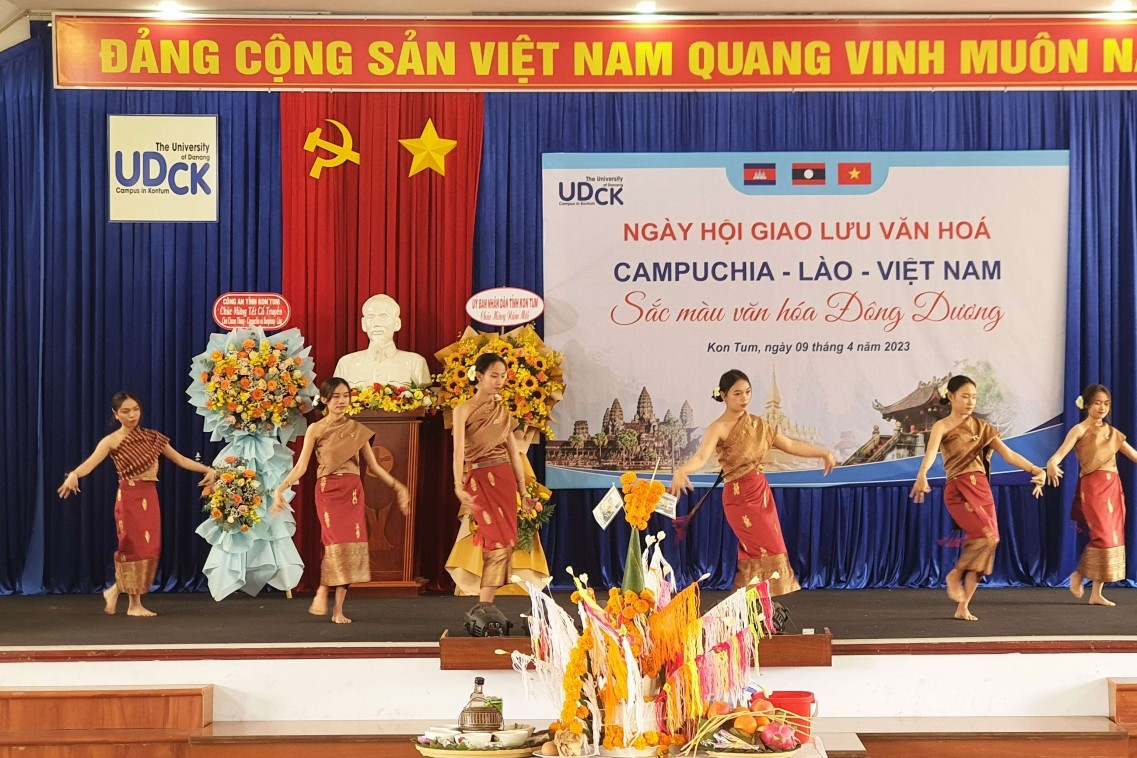 Kon Tum: Ứng dụng công nghệ số để nâng cao hiệu quả công tác thông tin đối ngoại trên địa bàn