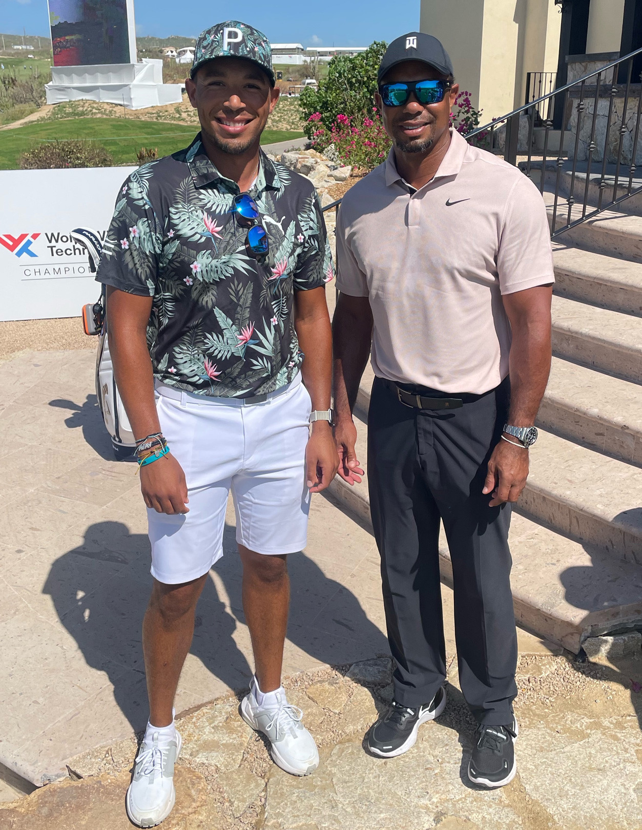 Tiger Woods: Từ golf thật đến golf ảo