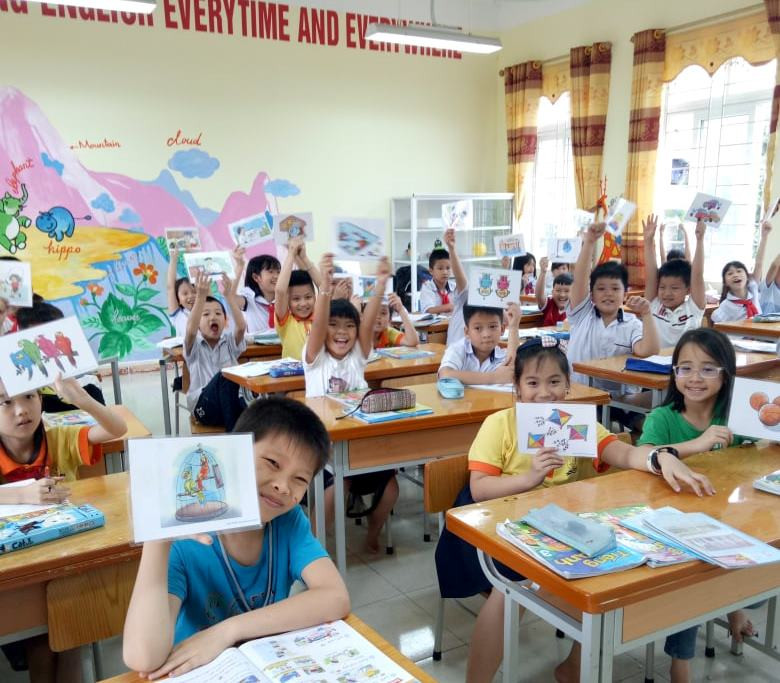 anh bai hanh phuc.jpg