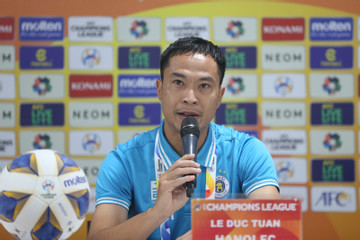 HLV Hà Nội khẳng định không buông AFC Champions League