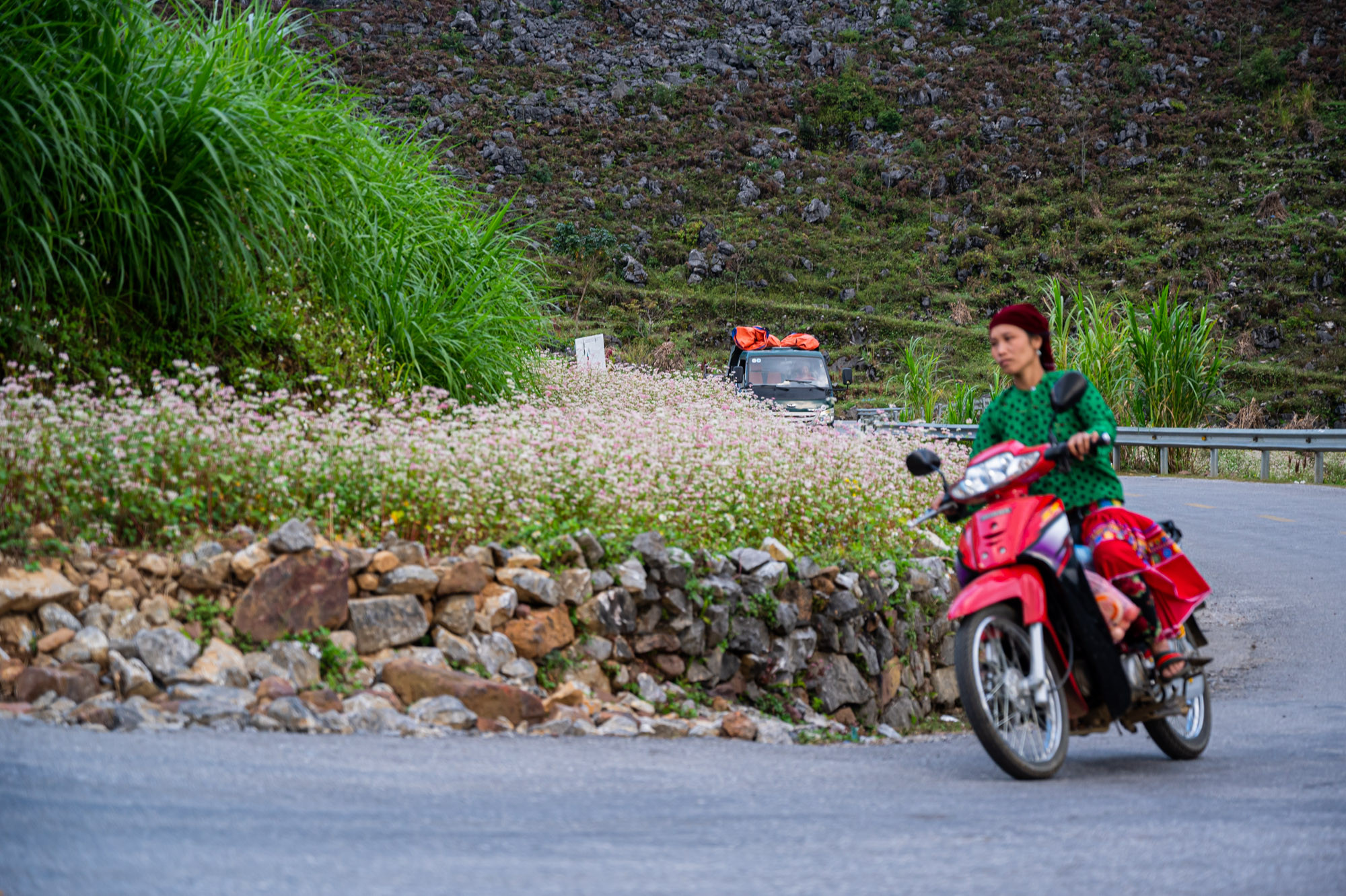 nguyen-hue-ha-giang-23-1.jpg