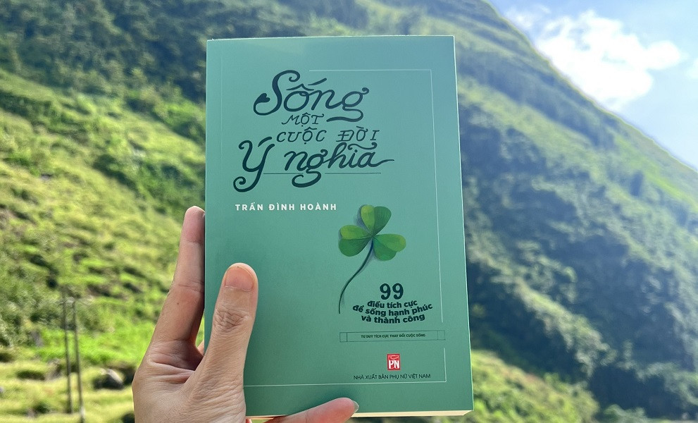 Sách Trần Đình Hoành.jpg