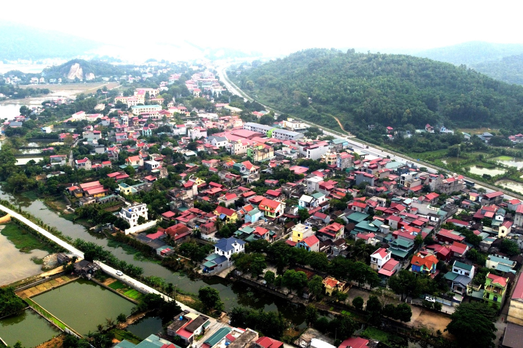 Thanh Hoá: Hà Trung phấn đấu trở thành huyện nông thôn mới