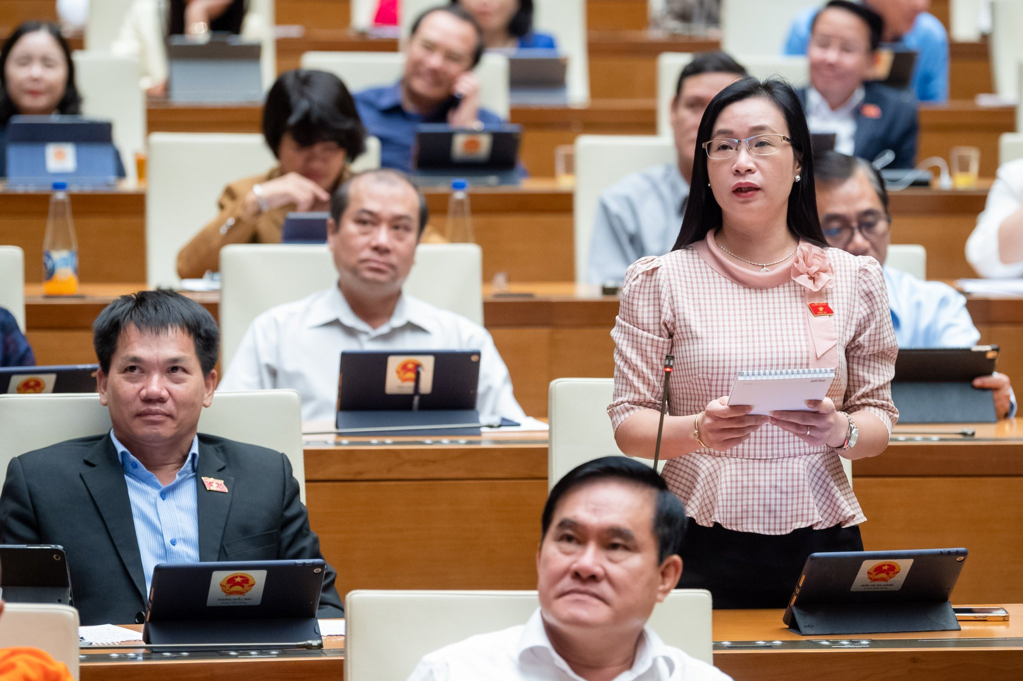 View - Xử lý thông tin sai sự thật, tin nhắn rác đã có chuyển biến tích cực