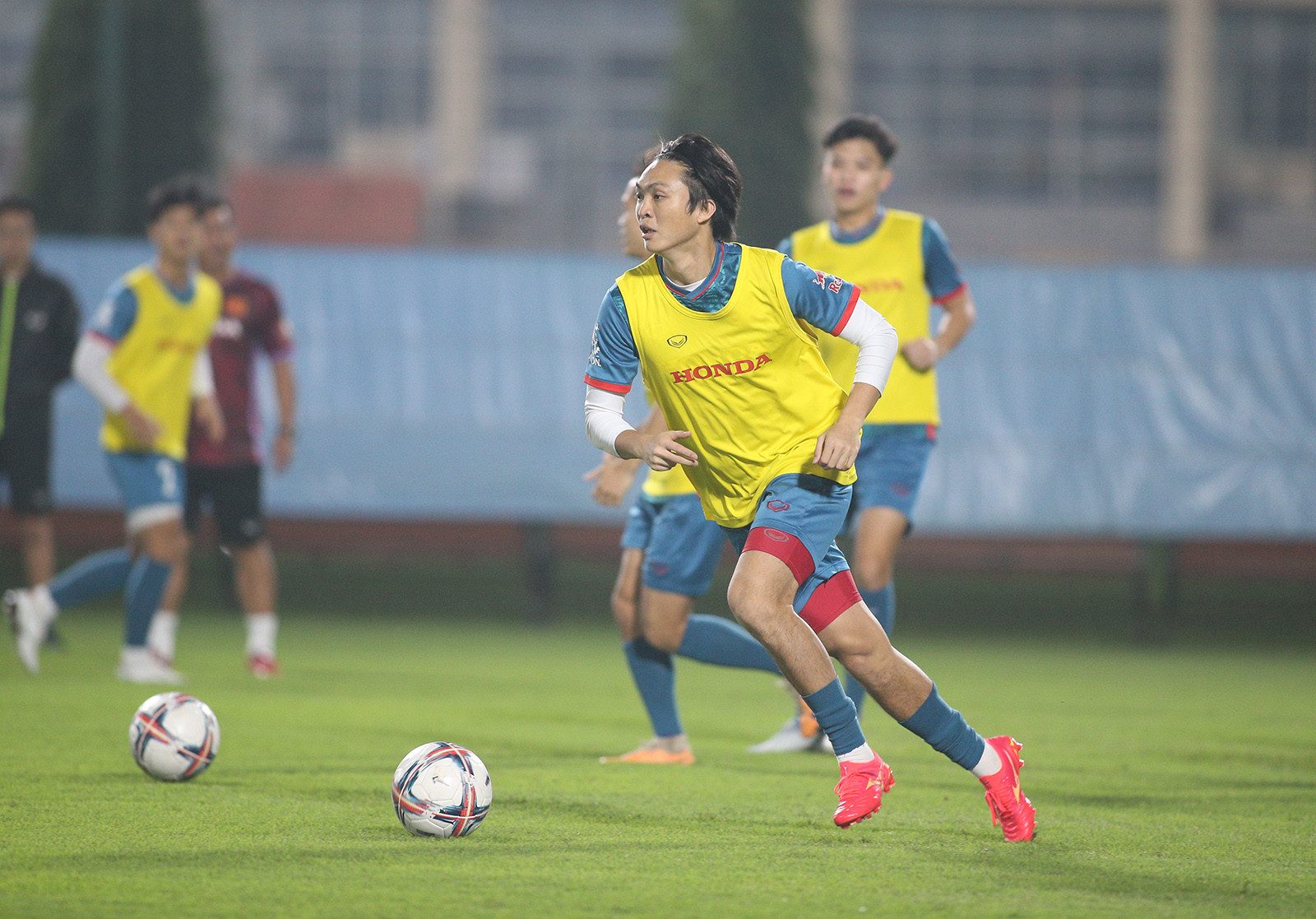 tuyen viet nam 2.jpg