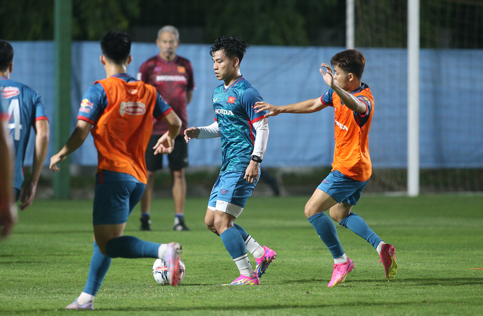 tuyen viet nam 7.jpg