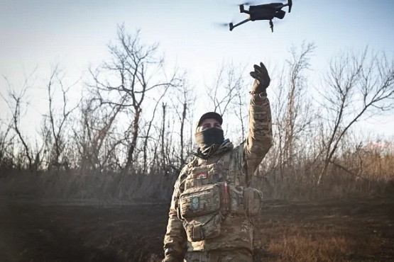Ukraine đe dọa mở chiến dịch ‘ném bom’ Crưm bằng UAV