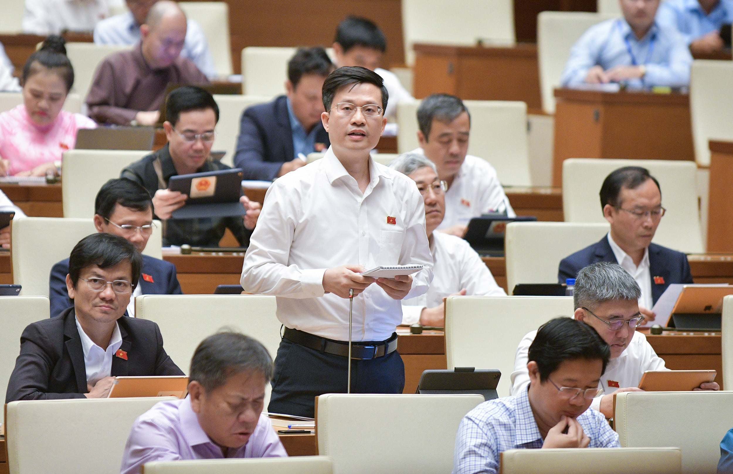 View - Xử lý thông tin sai sự thật, tin nhắn rác đã có chuyển biến tích cực