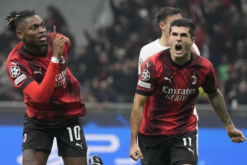 Milan thắng ngược PSG: Ngày Leao che mờ Mbappe