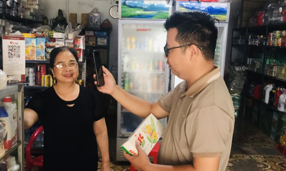 Phát triển thương mại điện tử thúc đẩy chuyển đổi số toàn diện