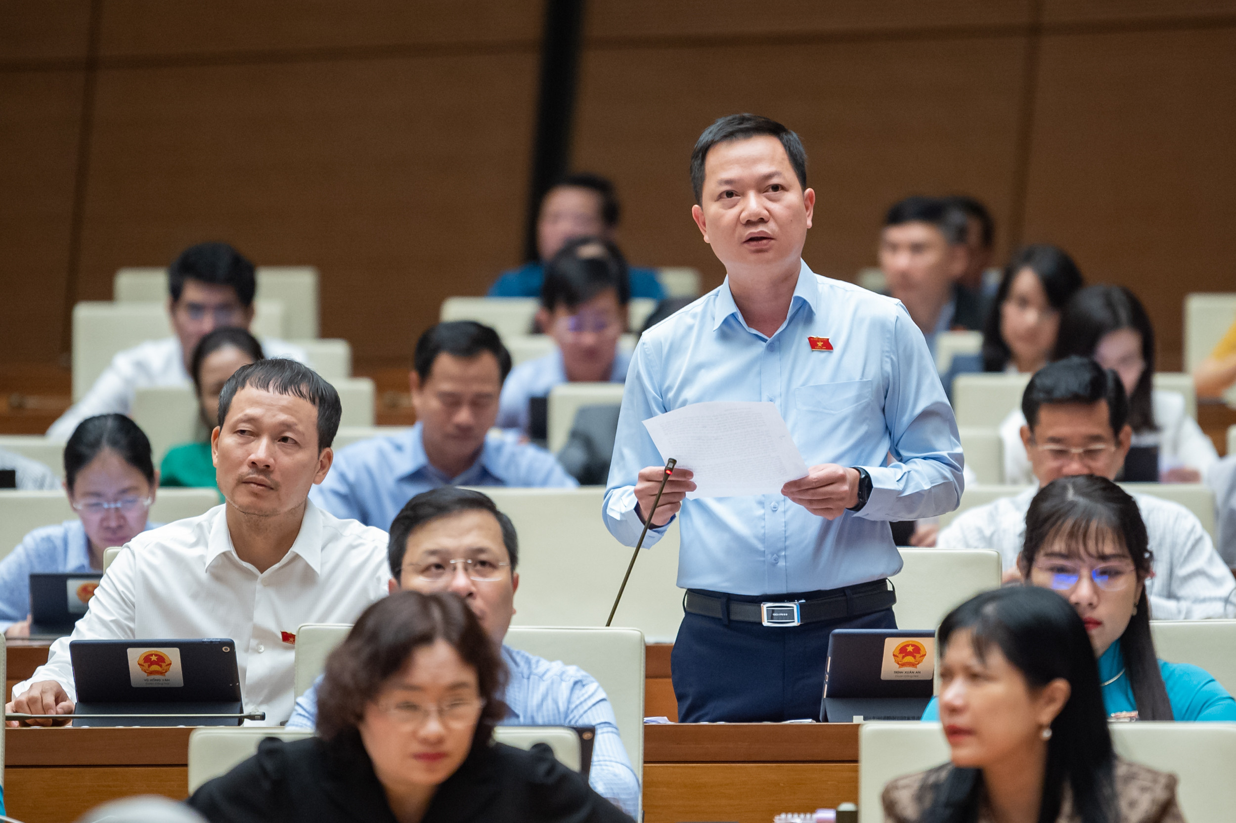 View - Xử lý thông tin sai sự thật, tin nhắn rác đã có chuyển biến tích cực