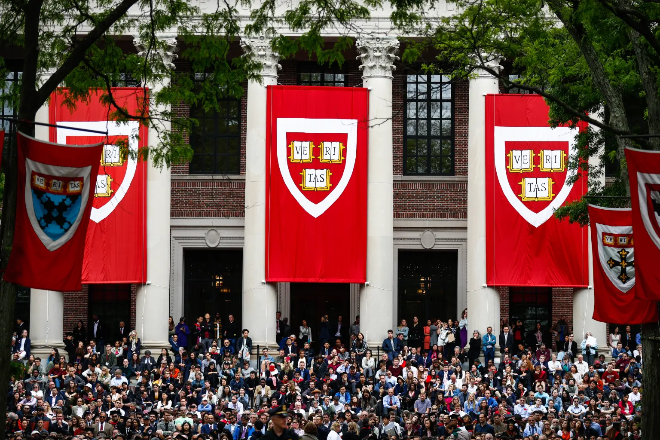 Vạch trần sự thật ĐH Harvard dành 60 suất/năm cho con nhà giàu học kém