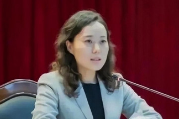Bị bắt vì nhận hối lộ, nữ quan chức Trung Quốc giả ngây 