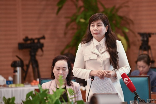 Hà Nội: Thu hồi văn bản do Phó Chủ tịch quận đã nghỉ hưu nhưng vẫn ký