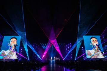 Maroon 5 trình diễn 11 bản hit tại 8Wonder Winter Festival