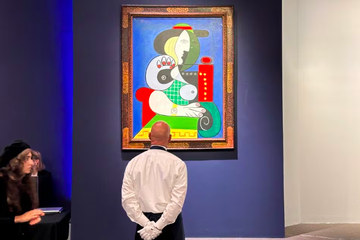 Tranh vẽ người tình bí mật của Picasso được bán với giá 139 triệu USD